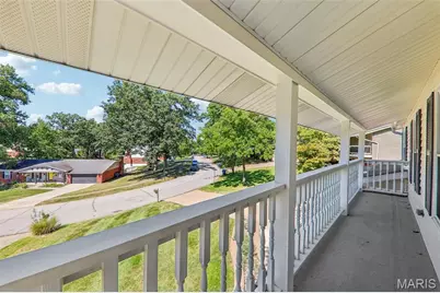 70 Breezeview Drive, Ballwin, MO 63021 - Photo 9