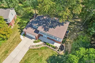 70 Breezeview Dr, Ballwin, MO 63021 - Photo 51