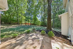 70 Breezeview Dr, Ballwin, MO 63021 - Photo 49