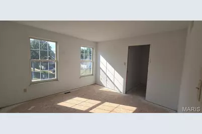 7547 Pierside Drive, Dardenne Prairie, MO 63368 - Photo 15