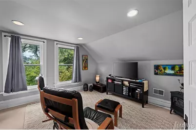 736 Fairview Avenue, Saint Louis, MO 63119 - Photo 49