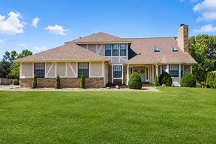 440 Meramec Way, Saint Charles, MO 63303 - Photo 1