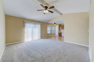 1524 Surrey Ln, Saint Charles, MO 63304 - Photo 5