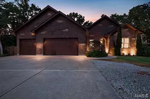 23540 Cabin Ridge Dr, Warrenton, MO 63383 - Photo 1
