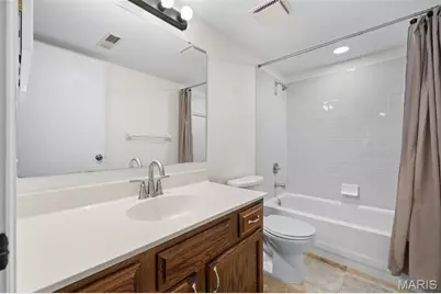 1968 Meadowtree Lane #5, Kirkwood, MO 63122 - Photo 33