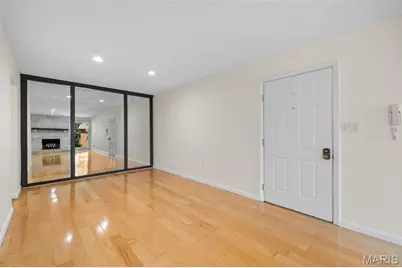 1968 Meadowtree Lane #5, Kirkwood, MO 63122 - Photo 7