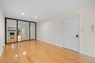 1968 Meadowtree Ln, Kirkwood, MO 63122 - Photo 7