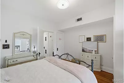 6306 Southwood Avenue #3E, Clayton, MO 63105 - Photo 17