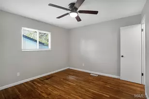 6136 Emerald Ave, Saint Louis, MO 63135 - Photo 11