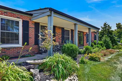 10636 Rebecca Drive, Saint Louis, MO 63128 - Photo 3
