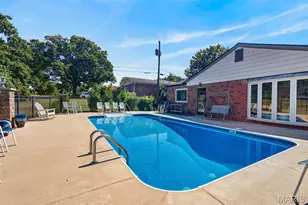 10636 Rebecca Dr, Saint Louis, MO 63128 - Photo 25