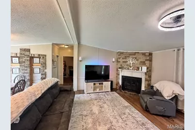 154 Country Drive, Foley, MO 63347 - Photo 11