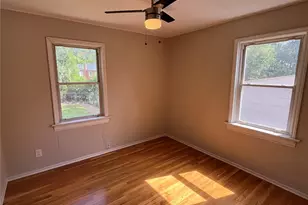 12 St Martha Ct, Florissant, MO 63031 - Photo 15
