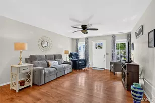 312 Hawks View Dr, O'Fallon, MO 63368 - Photo 9