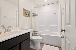 800 Kingston Hls Ct, Fenton, MO 63026 - Photo 23