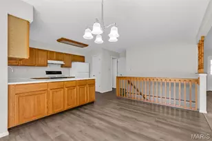 882 Sara Beth Ct, Saint Peters, MO 63376 - Photo 13