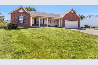 882 Sara Beth Court, Saint Peters, MO 63376 - Photo 3
