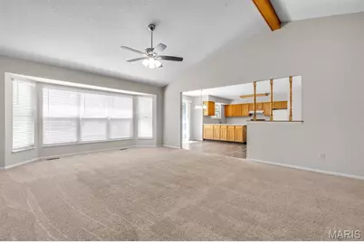 882 Sara Beth Court, Saint Peters, MO 63376 - Photo 5