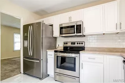 20 La Venta Drive, Florissant, MO 63031 - Photo 7