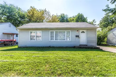 20 La Venta Drive, Florissant, MO 63031 - Photo 1