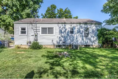 20 La Venta Drive, Florissant, MO 63031 - Photo 15