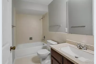 2803 Elk Peak Court, Saint Louis, MO 63129 - Photo 17