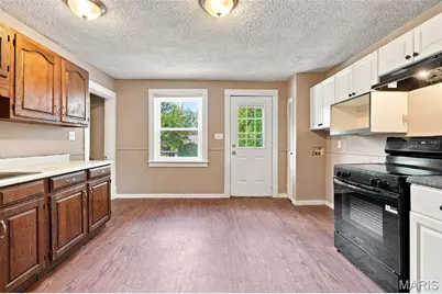 7809 Elton, Saint Louis, MO 63123 - Photo 11