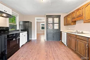 7809 Elton, Saint Louis, MO 63123 - Photo 13