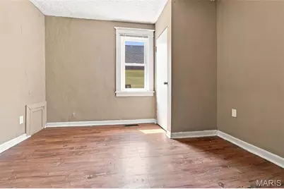 7809 Elton, Saint Louis, MO 63123 - Photo 17