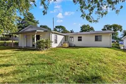 11075 Saxonhall Drive, Bridgeton, MO 63044 - Photo 27