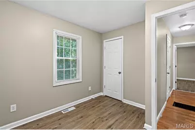 6155 Emerald Avenue, Ferguson, MO 63135 - Photo 13
