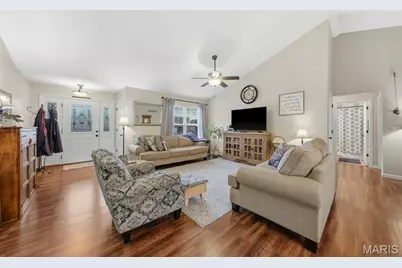 838 Greenbriar, Union, MO 63084 - Photo 5