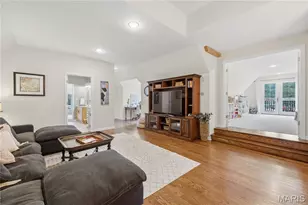 9532 S Geyer Rd, Sunset Hills, MO 63127 - Photo 27