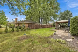 9532 S Geyer Rd, Sunset Hills, MO 63127 - Photo 43