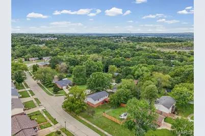 2905 Misty Circle, Oakville, MO 63129 - Photo 51
