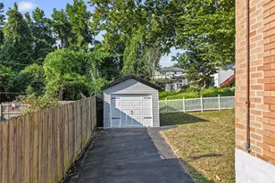 104 Shetland Dr, Saint Louis, MO 63125 - Photo 35