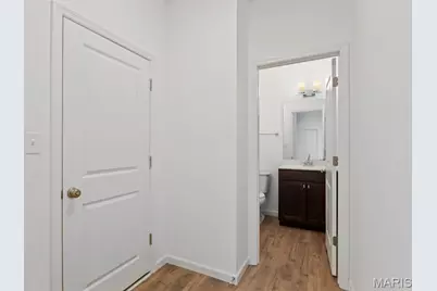 2 Fieldcrest At Oakshire, O'Fallon, MO 63385 - Photo 23