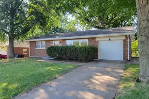 2020 St Stephen Dr, Florissant, MO 63033 - Photo 1