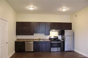 257 S Florissant Rd, Ferguson, MO 63135 - Photo 3