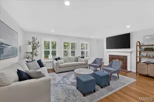11826 Point Oak Dr, Des Peres, MO 63131 - Photo 5