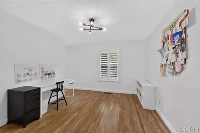 11826 Point Oak Drive, Des Peres, MO 63131 - Photo 15