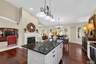 331 Fallon Pkwy, Saint Peters, MO 63376 - Photo 5