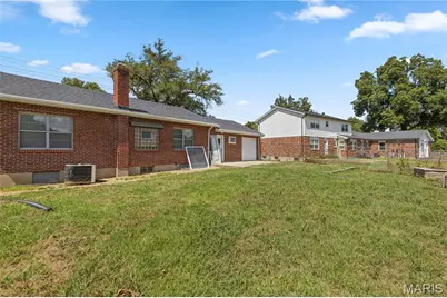 10236 Halls Ferry Road, Saint Louis, MO 63136 - Photo 15
