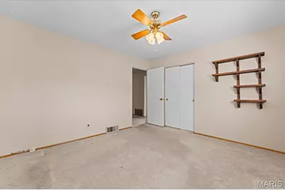 19 W Meadow Lane, Ballwin, MO 63021 - Photo 17