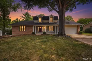 1751 Canyon View Ct, Chesterfield, MO 63017 - Photo 1