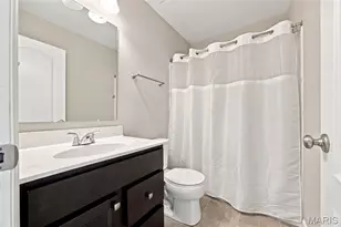 318 Newbridge Wy, Saint Charles, MO 63368 - Photo 17