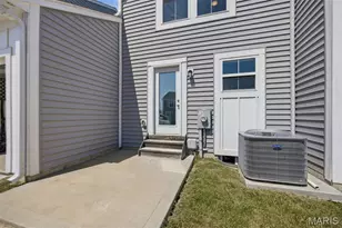 318 Newbridge Wy, Saint Charles, MO 63368 - Photo 25