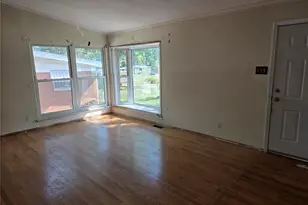521 Barcia Dr, Rock Hill, MO 63119 - Photo 5