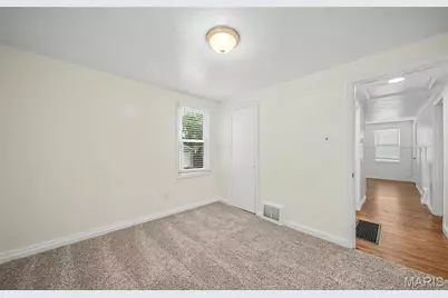 9425 Ridge Avenue, Saint Louis, MO 63114 - Photo 29