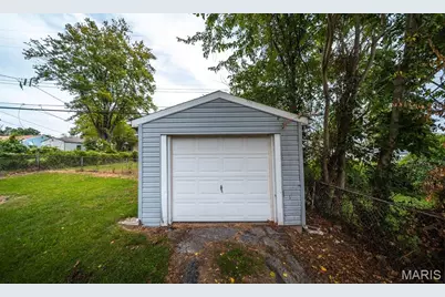 9425 Ridge Avenue, Saint Louis, MO 63114 - Photo 33